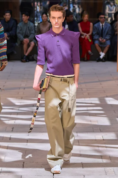 Look 41